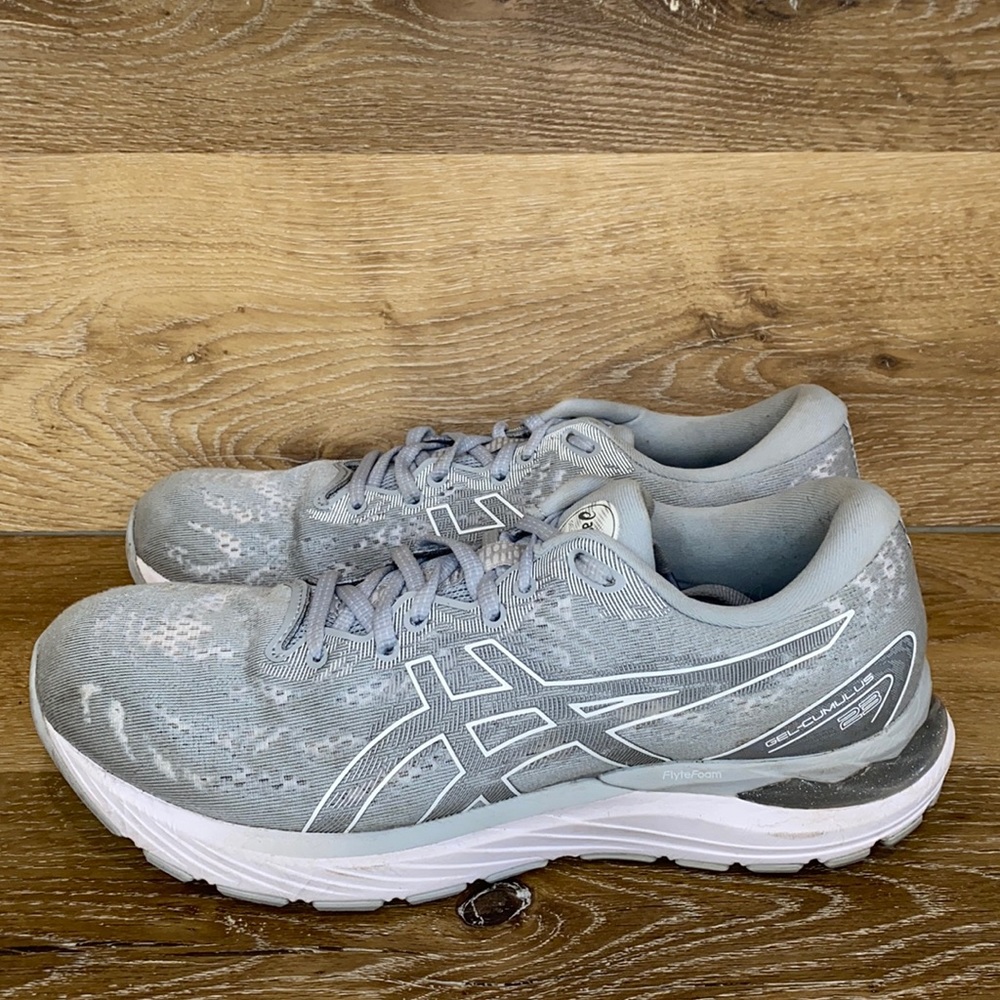 Asics Gel Cumulus 23 Size 9.5